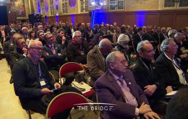 Conference de presse aux Invalides