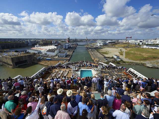 Onboard images of the come back to Saint-Nazaire