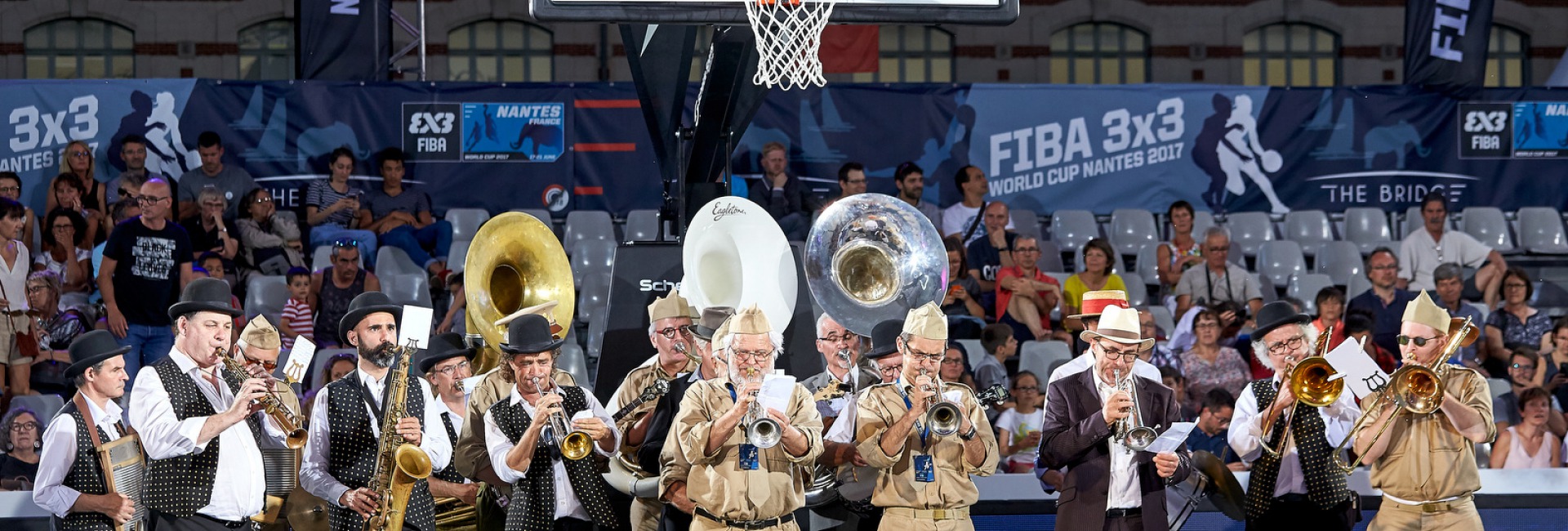 Brass band, airs de jazz et hymne entraînant… 